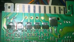 Ariston LI 620 - dozownik nie podaje tabletki-identyfikacja elementów SMD