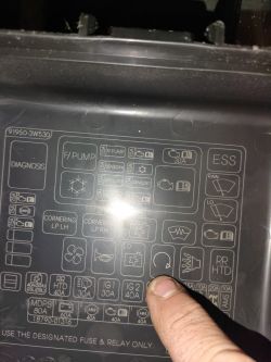 Kia Ceed, napięcie stacyjki nie dochodzi do przekaźnika rozrusznika.