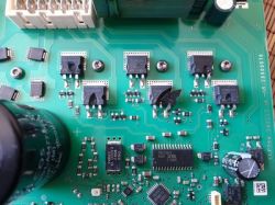 Uszkodzony falownik pralki.