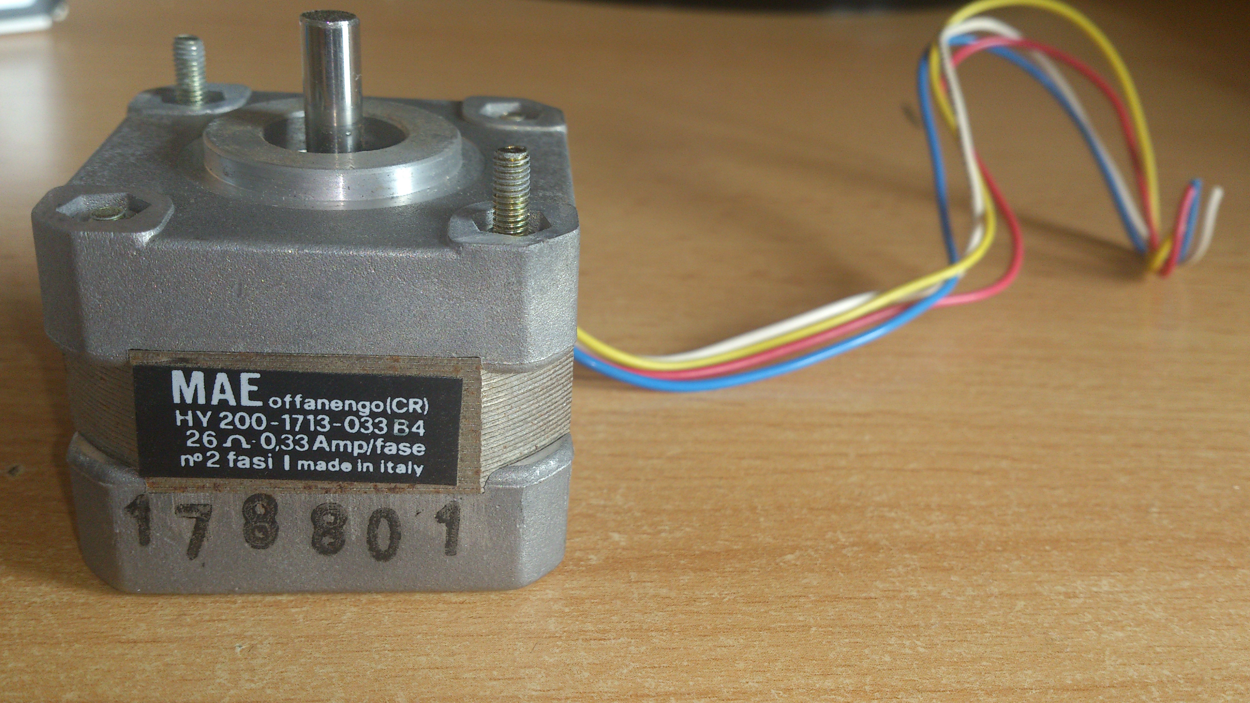 W Silniku Zamiast Magnesów Można Wykorzystać Również Elektromagnesy Jak rozpoznać kolory przewodów w silniku krokowym - elektroda.pl