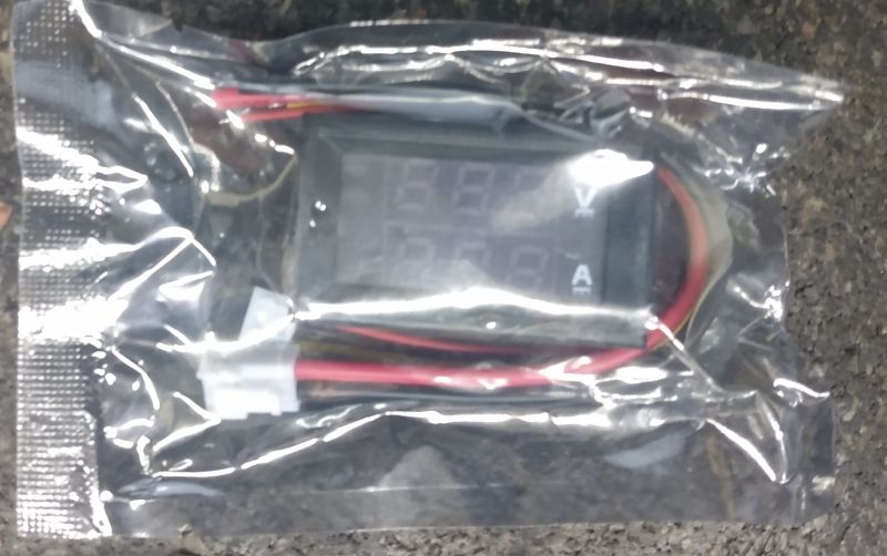 Panelowy woltomierz/amperomierz 100V/50A, kolejne wcielenie DSN-VC288