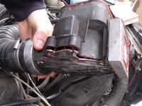 Golf II 1.3 benzyna+gaz - gaśnie po dodaniu gazu, lewe powietrze?