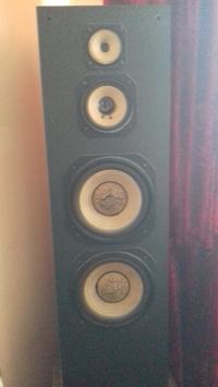 Identyfikacja kolumn przywiezionych z Niemiec, wycena amplitunera