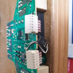 IKEA WH PLEAA, moduł EGO 75.13037.110 v1.71 Jaki to element zastosowano w sterowniku płyty ?