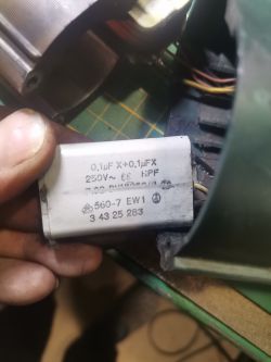 Zamiennik kondensatora 0,1uF X + 0,1uF X 250V dla wiertarki Metabo SB EDV800