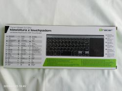 Pudełko z klawiaturą bezprzewodową Tracer EXpert 2,4 GHz z touchpadem.
