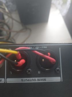 Podłączenie głośników do miksera DJ Behringer 1240 - jakie kable wybrać?