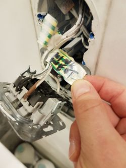 problem z podłączeniem wentylatora w łazience... problem z podłączeniem wentylatora w łazience...