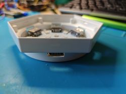 Tecknet TK-WL001 hexagon lights: unknown Bluetooth chip - internal/external device pics