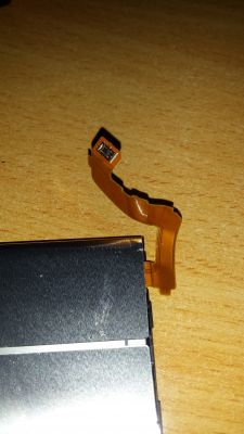 [Zlecę] Przedłużenie kabla baterii i LCD w XZ Premium o 10-20cm