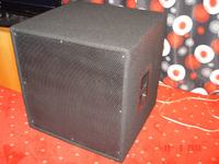 Basy -subwoofery na 18PS76