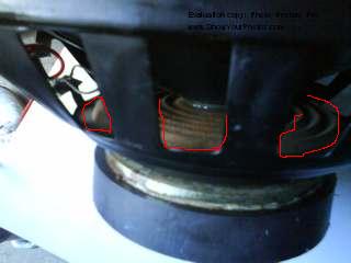 Pomoc przy naprawie głośnika.