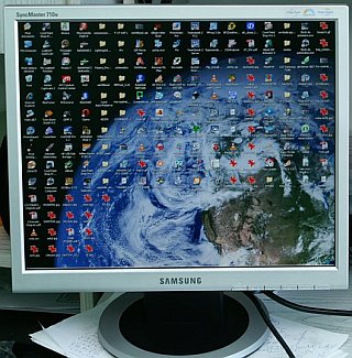 Samsung 710N Brak podświetlania