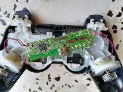 Pad do Play Station. Identyfikacja elementu i wymiana wejścia USB bez hot aira.