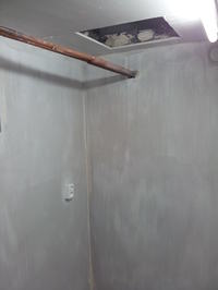 Jak tanio zorganizować warsztat elektroniczny w piwnicy?