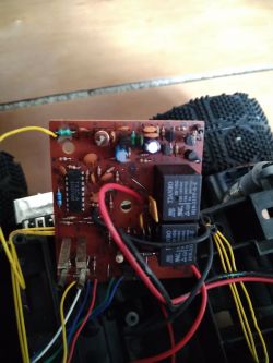 Auto RC nie reaguje na pilota - ogniwa 18650 zamiast baterii 9,6V