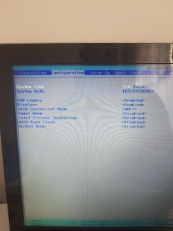 Lenovo G50-30: Brak kursora i reakcji myszy/klawiatury przy instalacji Win