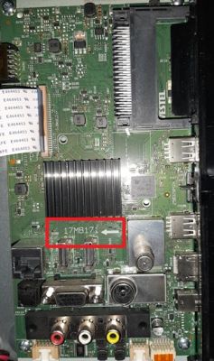 Main circuit board with HDMI and USB ports; a red box highlights the text “17MB17”.