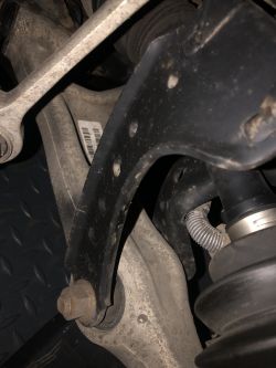 Części do Porsche Cayenne 3.0 TDI 2012r: lampa, migacz, nakładka na błotnik, zawieszenie