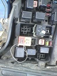 Mitsubishi Galant 2.5 V6 - brak zapłonu, nowy przekaźnik nie działa