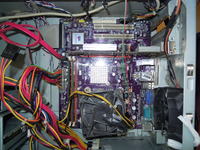 Przegrzewający się komputer.