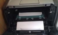 Lexmark e450dn - zacina papier z przedniego podajnika