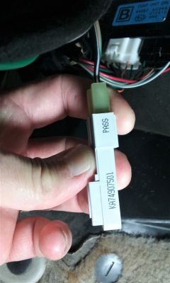 Subaru Forester 2006 - Nie działające opuszczanie szyb w trzech drzwiach