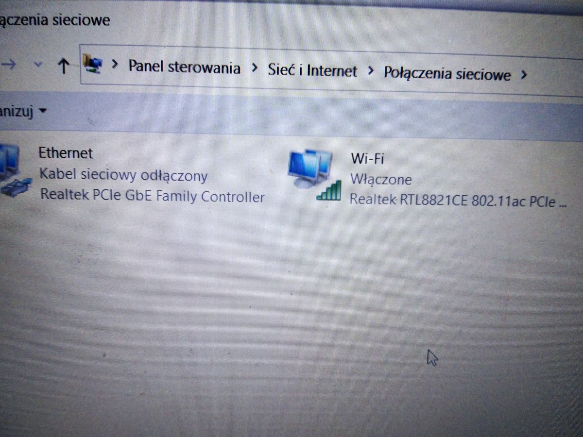 [Rozwiązano] Karta sieciowa Realtek 8821CE 802.11ac laptop nie widzi