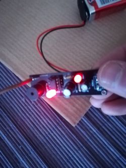 Działający prototyp detektor napięcia Działający prototyp detektor napięcia