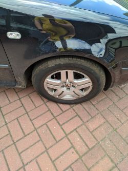 Wymiary zaślepek (kapsli) do felg w VW Golf 4 - Opony 195/65/15