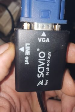 Jak podłączyć drugi monitor LG LED 19EN33 do komputera?