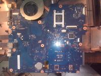 SAMSUNG RV510 - nie włącza się, grzeje się jakiś układ SAMSUNG RV510 - nie włącza się, grzeje się jakiś układ
