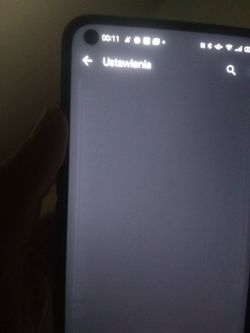 Oppo A72 - Poświata wcześniej wyświetlanego obrazu.