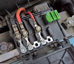 Golf 4 1999 1.6sr: Warm Alternator Cable, Dimming Lights, ESP & ABS Warning After Electrical Use