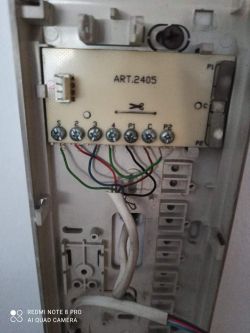 Connecting & Replacing Old Intercom with Cyfral Smart 5p: Wiring & Troubleshooting Help