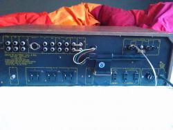 Wzmacniacz Yamaha AX-892 - problem z regulacja basów trebli balansu i loudness .
