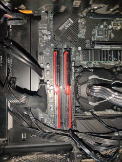 MSI Z690 PRO-A i CPU 12600K - komputer nie reaguje na przycisk POWER
