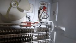 Lodówka Beko BCH 130000 - zamarzający parownik, przestaje chłodzić po 3 miesiącach