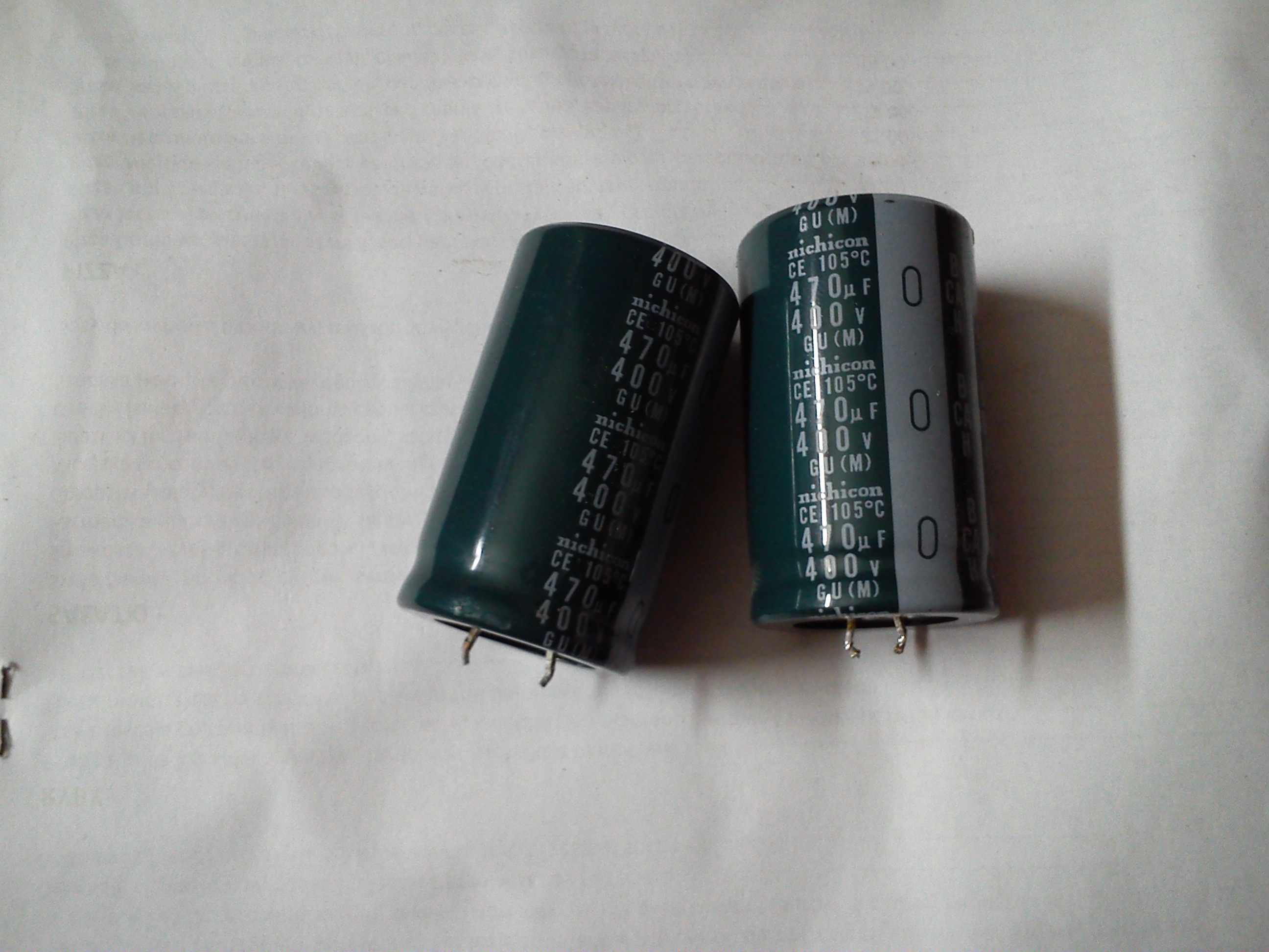 [Sprzedam] Kondensator 470uF / 400V Nichicon 2 szt.