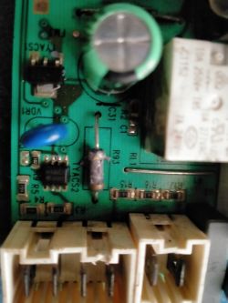 EWM 2100: Seeking R93 Resistor Value - Assistance Needed (with Images)