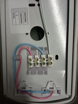 Lampa jarzeniowa Linear DXC213 - zasilanie dwoma przewodami brak 0