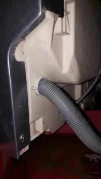 Electrolux ESL46010 Dishwasher - Exploring Drain Tank Structure and Drain Hose Installation Electrolux ESL46010 Dishwasher - Exploring Drain Tank Structure and Drain Hose Installation