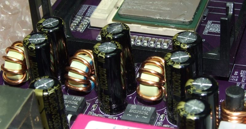 MSI P4IBASD - komputer się wiesza i resetuje, spuchnięte kondensatory