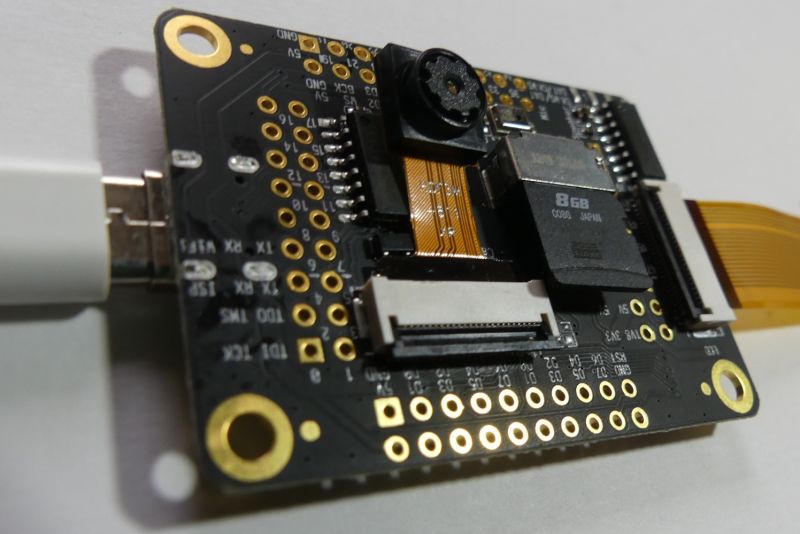 MAiX DOCK set: RISC-V, python and image analysis, tests, launch