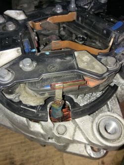 Rola blaszki miedzianej w połączeniu uzwojenia stojana alternatora Valeo Start Stop