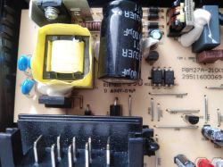 Naprawa ładowarki DeWalt DCB107, porównanie wersji EU i USA, przeróbka na 230V Naprawa ładowarki DeWalt DCB107, porównanie wersji EU i USA, przeróbka na 230V