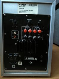 Koda Megatone - Jak podłączyć subwoofer aktywny koda do amplitunera Megatone