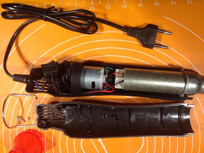 Zastosowanie Gorącej Wiatrówki do obkurczania koszulek termokurczliwych ;)