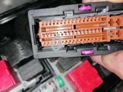 - Jak podłączyć światła przeciwmgielne Corsa D?