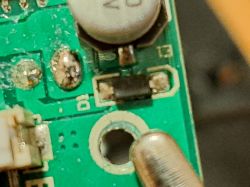 Inna - Nie działająca używana zabawka dziecka: poszukiwana pomoc w naprawie i identyfikacji kabla